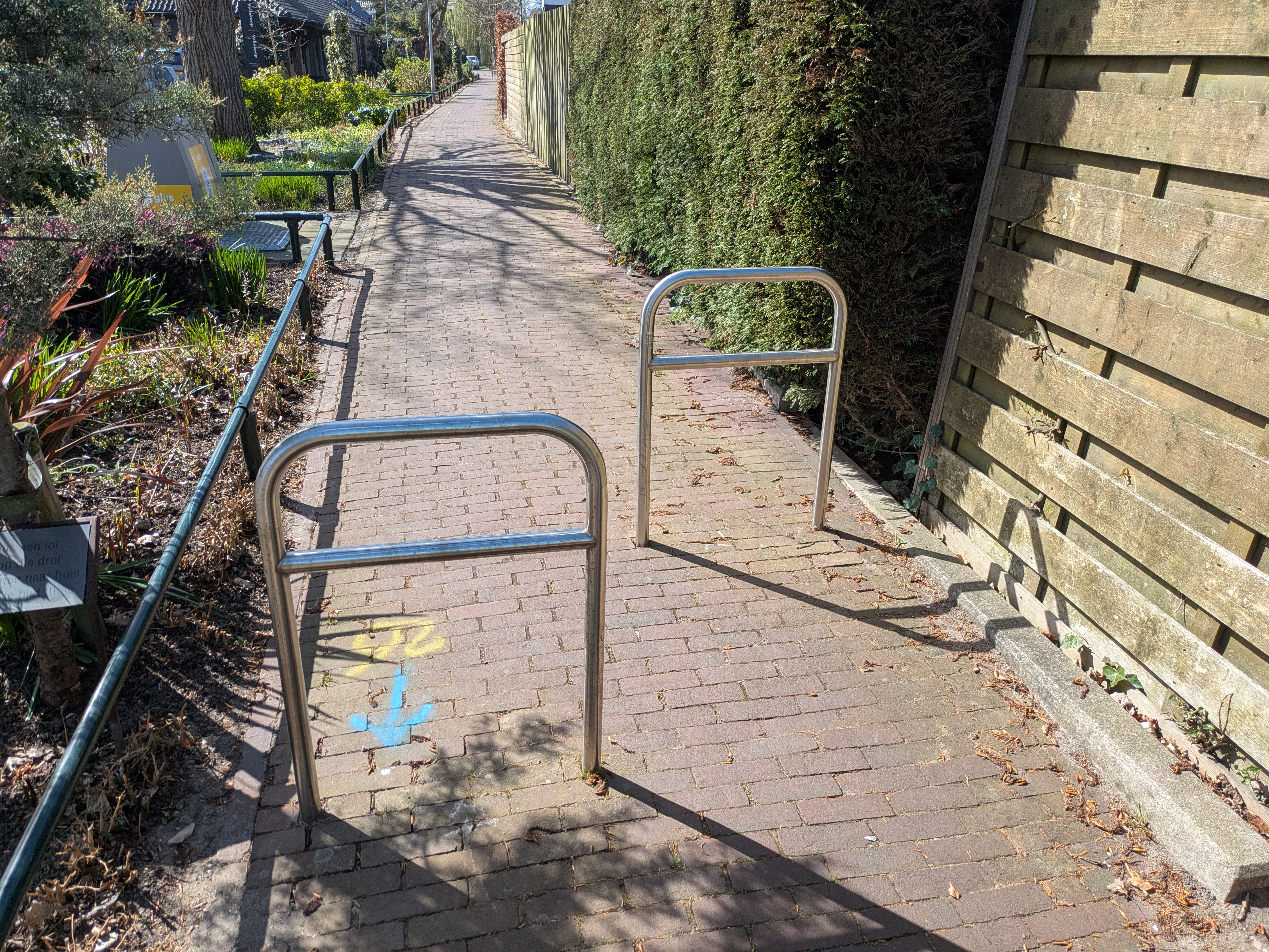 switchback fence thing