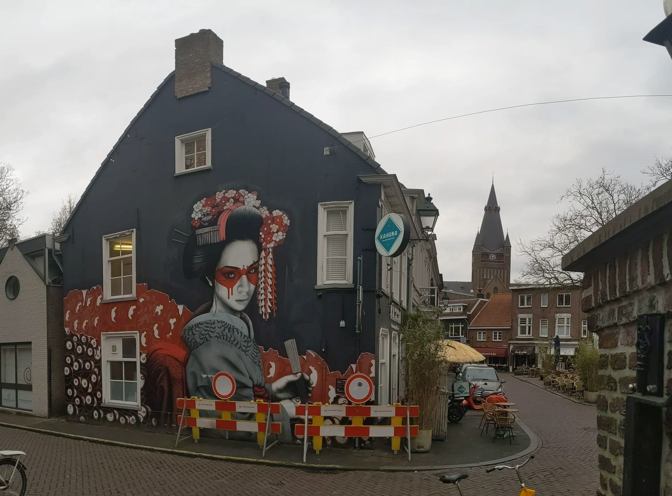 mural on the side of a restaurant