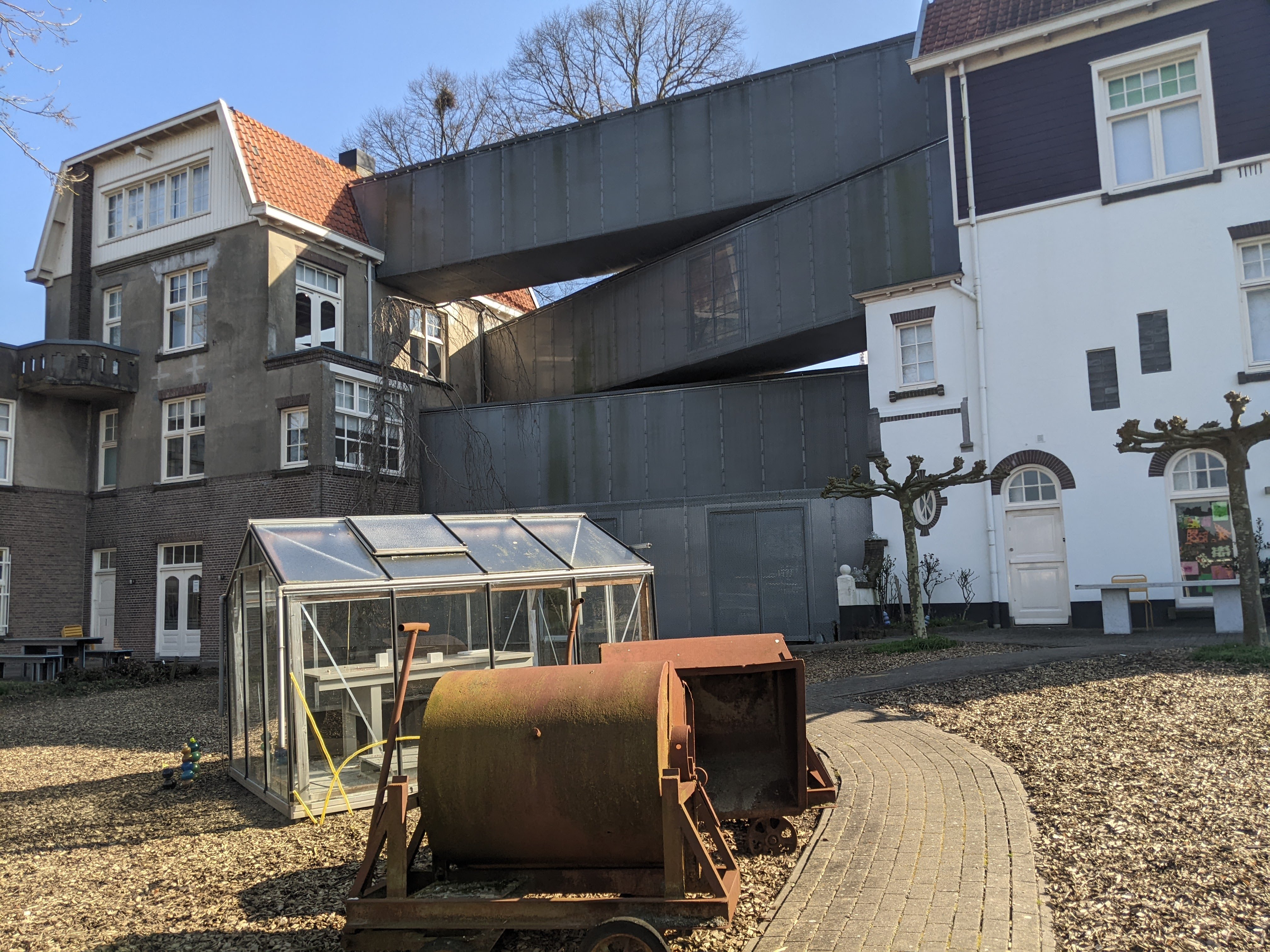 museum from the outside