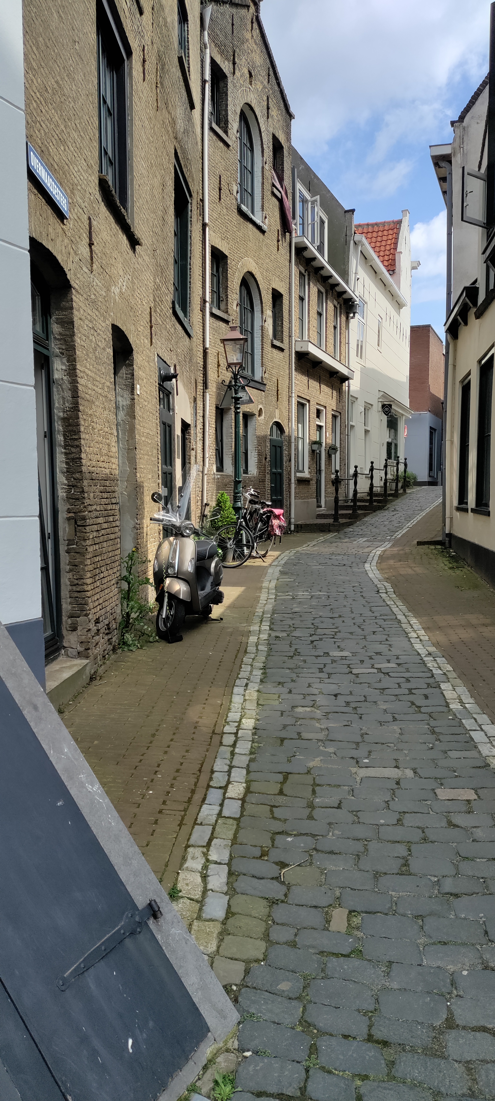 schiedam-alley